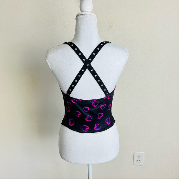 Black & Pink Heart Asymmetrical Lettuce Hem Cowl Front Grommet Strap Tank Top - Picture 2 of 3